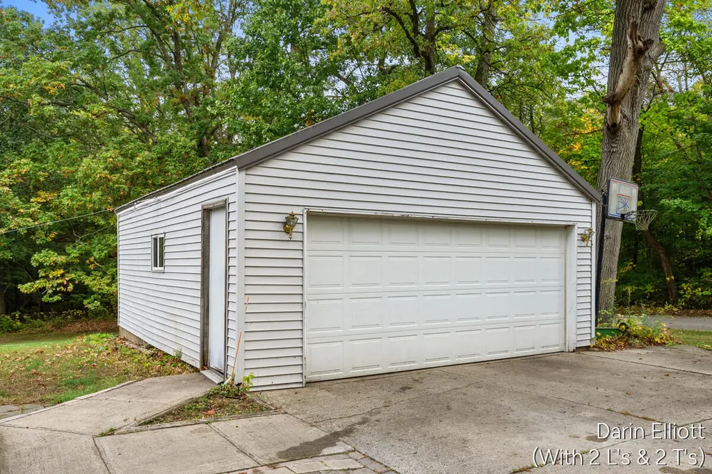 3721 E Stage Road Ionia Township MI 48846