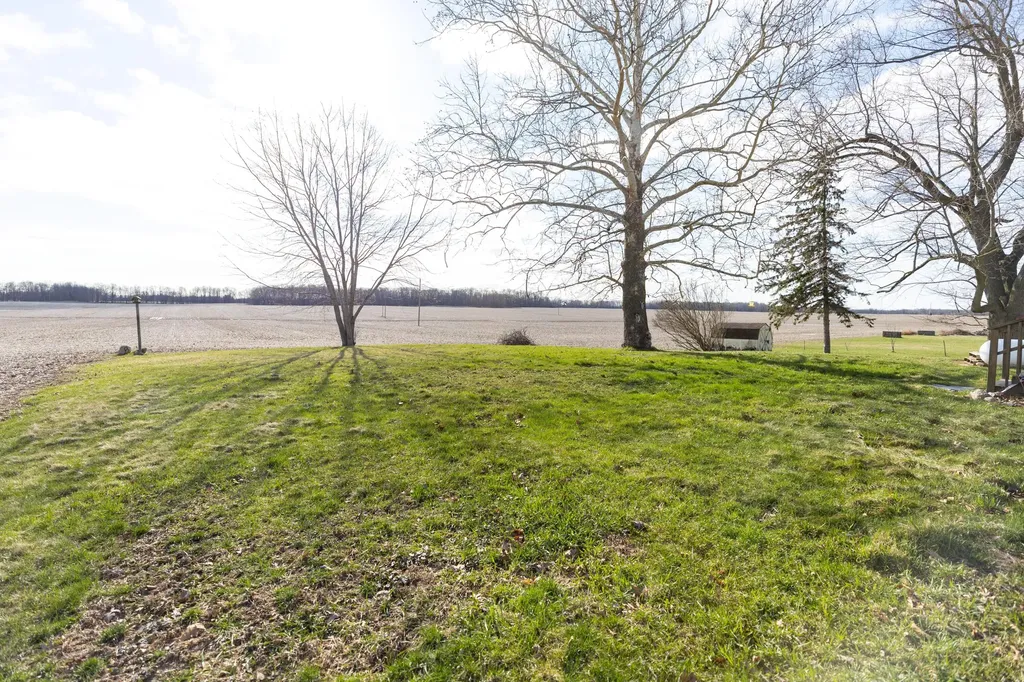 2822 Olmstead Road Lyons Township MI 48860