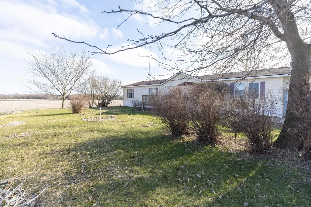2822 Olmstead Road Lyons Township MI 48860