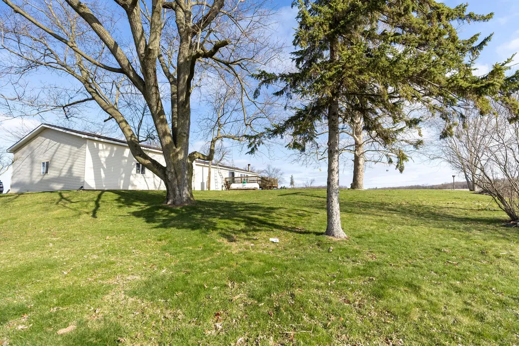 2822 Olmstead Road Lyons Township MI 48860