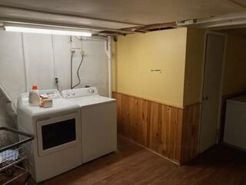 520 S Holmes Lansing City MI 48912