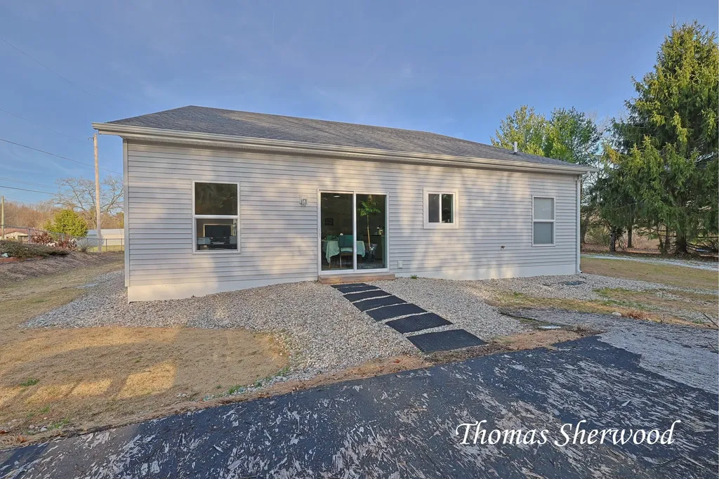 12315 Podunk Avenue NE Oakfield Township MI 48838
