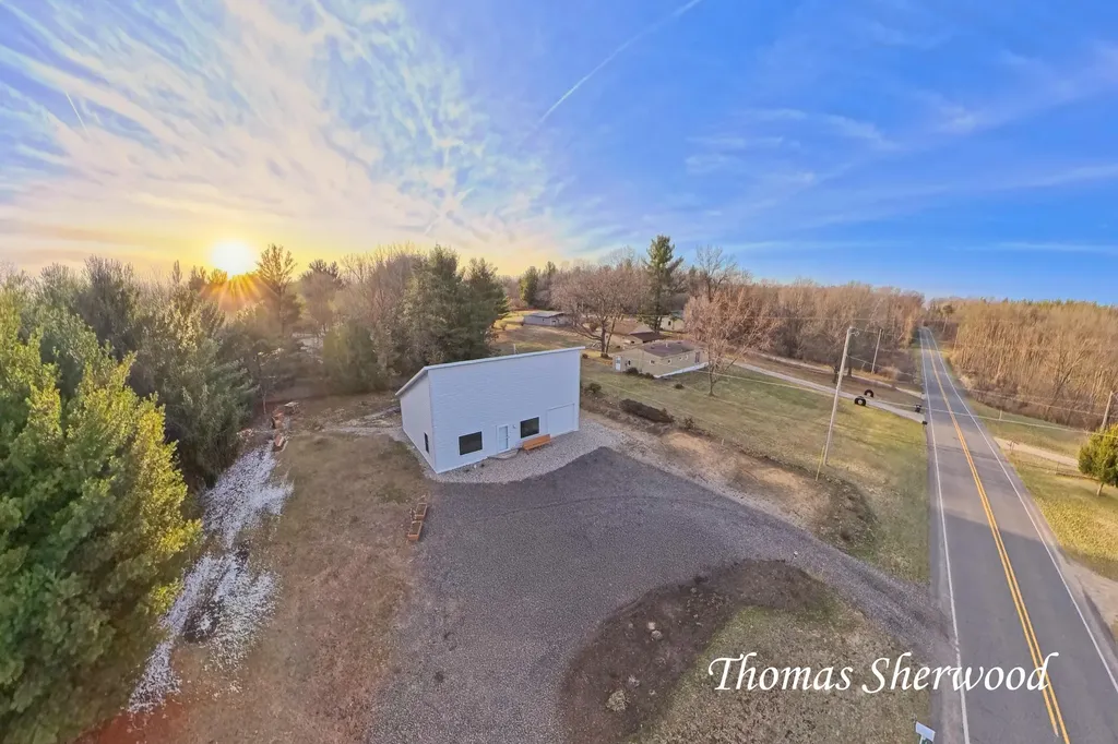 12315 Podunk Avenue NE Oakfield Township MI 48838