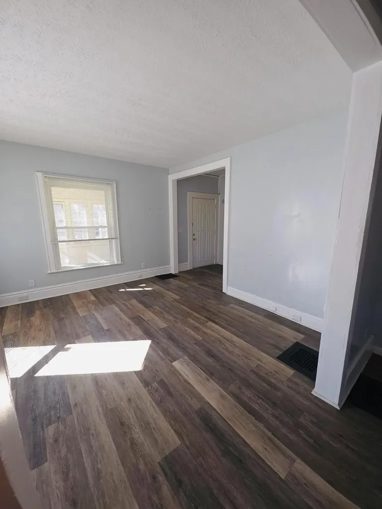 849 Bates Street SE Grand Rapids City MI 49506