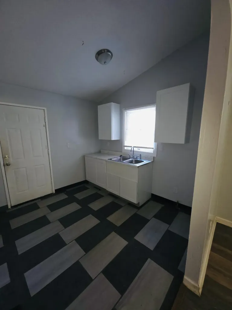 849 Bates Street SE Grand Rapids City MI 49506