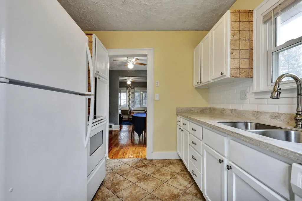 609 S Park Boulevard Lansing City MI 48910