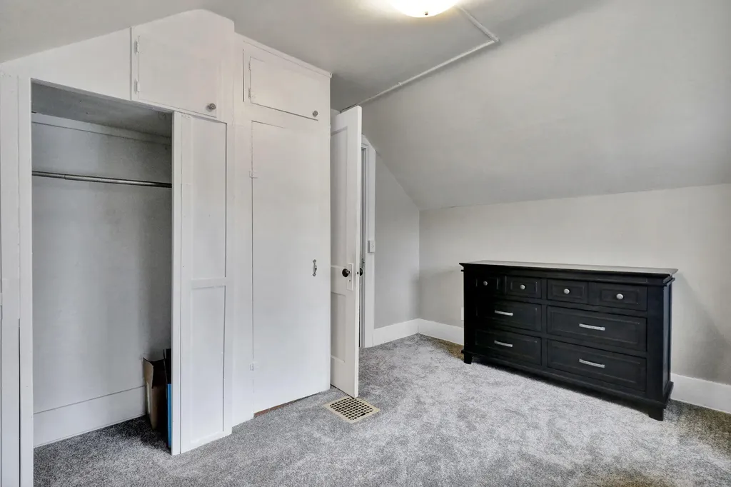 609 S Park Boulevard Lansing City MI 48910