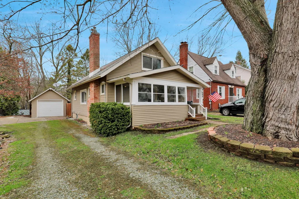 609 S Park Boulevard Lansing City MI 48910
