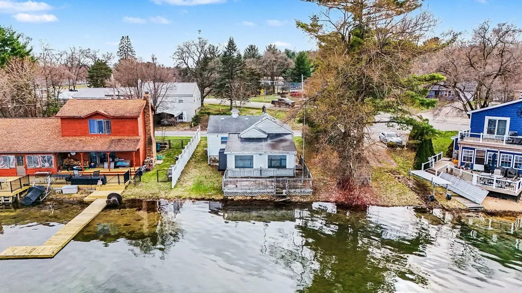 151 S Turk Lake Drive Montcalm Township MI 48838