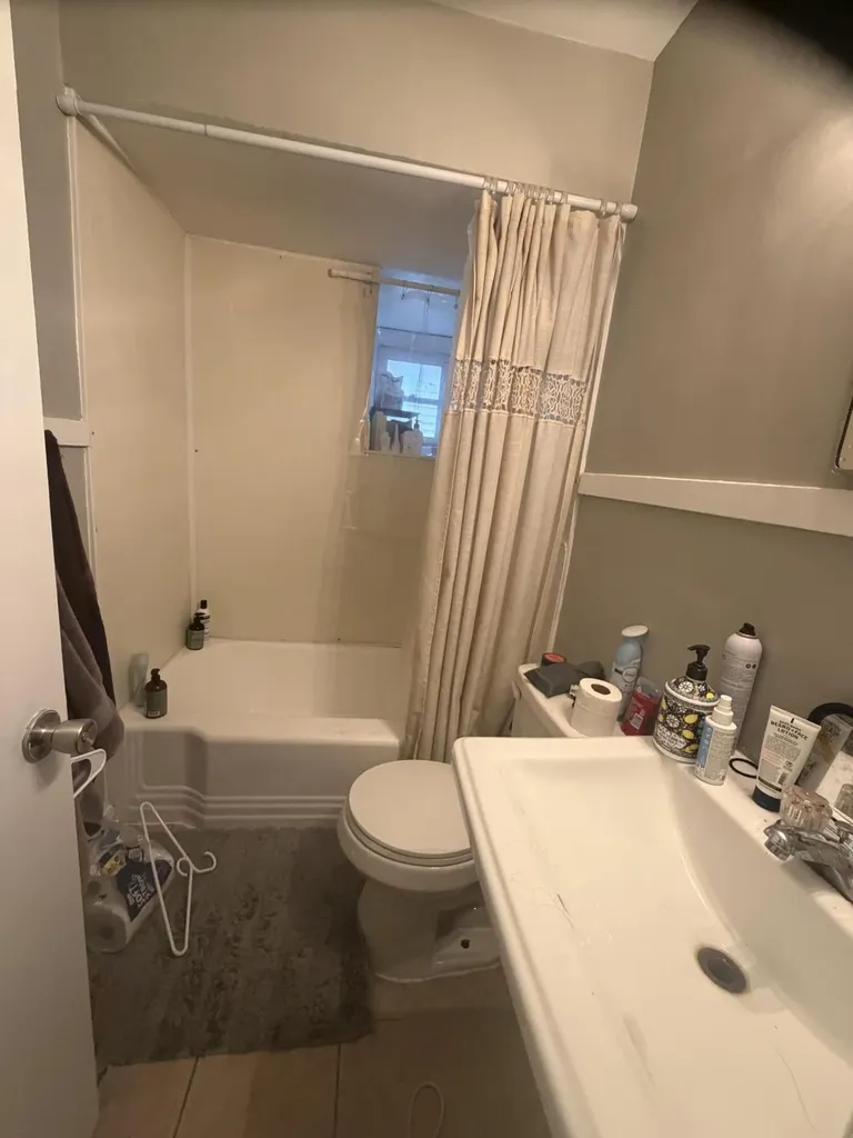 1714 Eastern Avenue SE Grand Rapids City MI 49507