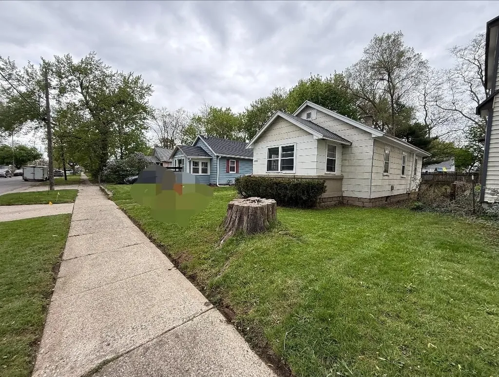 2856 Longstreet Avenue SW Wyoming City MI 49509