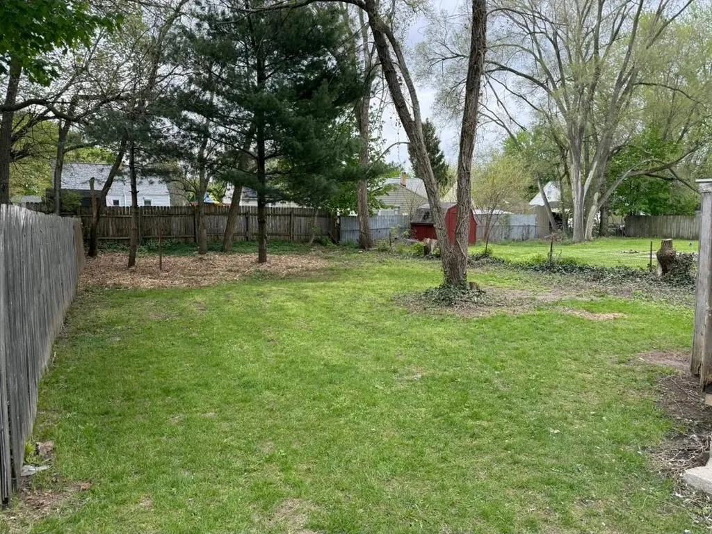 2856 Longstreet Avenue SW Wyoming City MI 49509