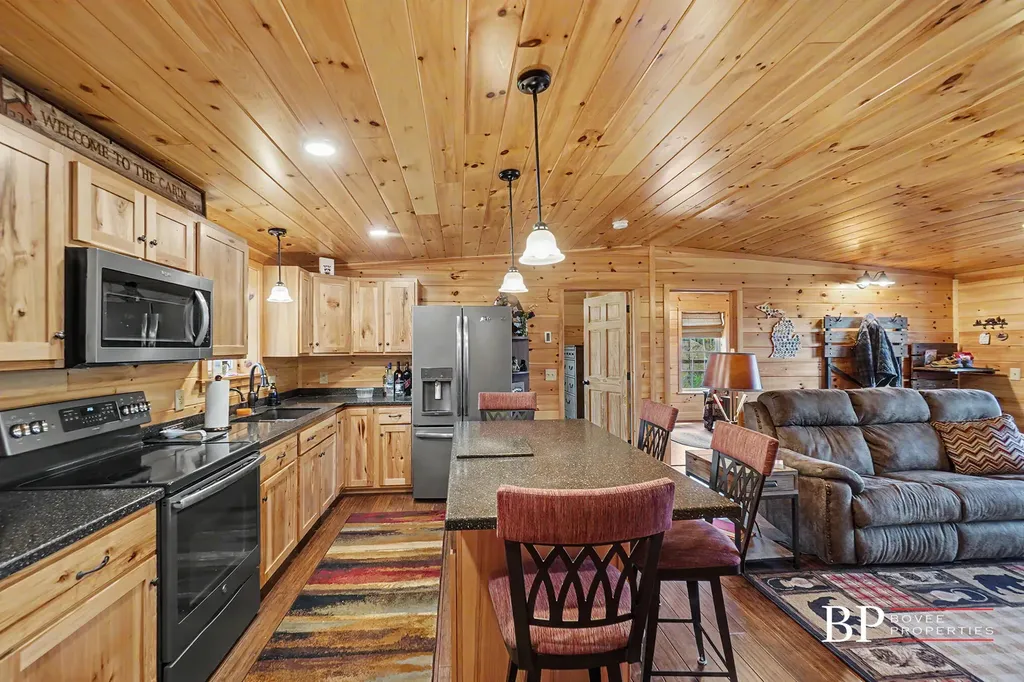 94 W Roosevelt Road Lilley Township MI 49309