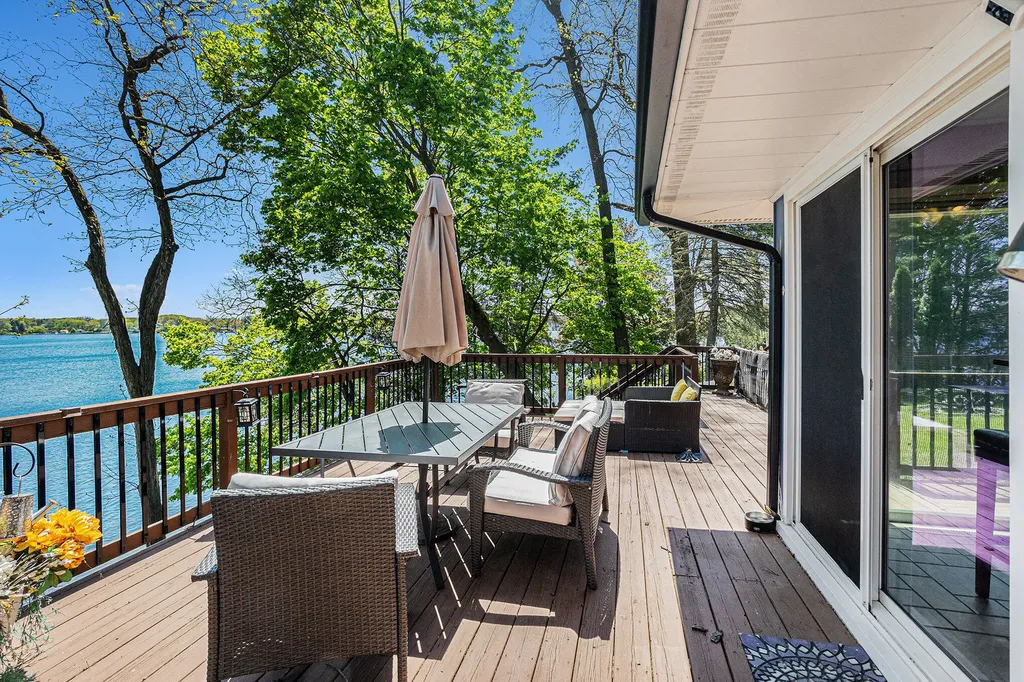 13872 Fineview Bluff Drive Johnstown Township MI 49017