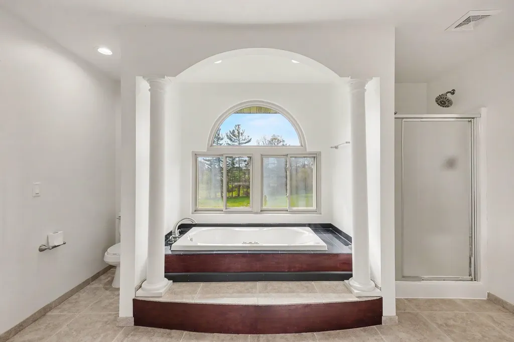 1438 S Satterlee Road Montcalm Township MI 49326