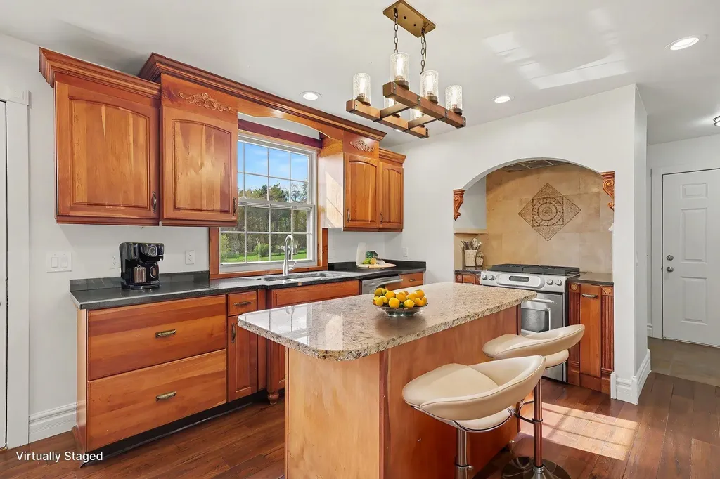 1438 S Satterlee Road Montcalm Township MI 49326