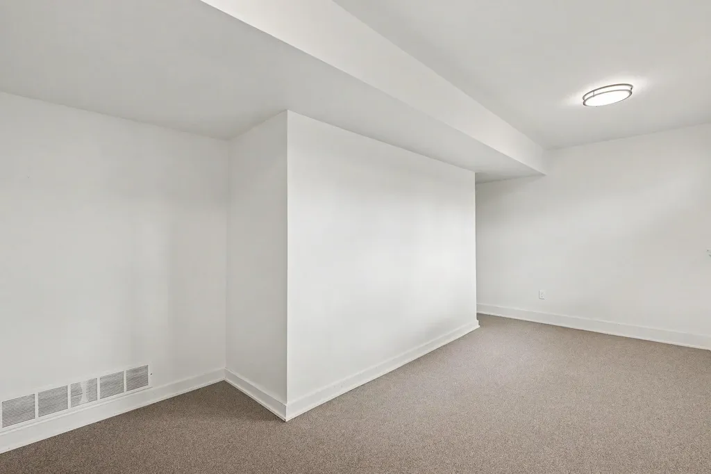 1438 S Satterlee Road Montcalm Township MI 49326