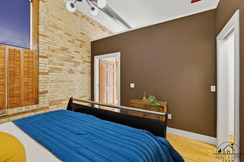 40 Lexington Avenue NW Grand Rapids City MI 49504