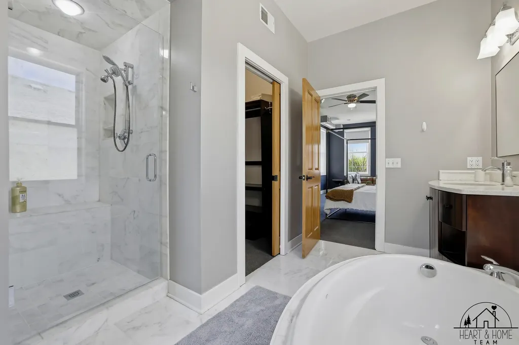 40 Lexington Avenue NW Grand Rapids City MI 49504
