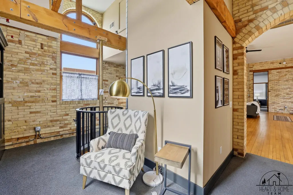 40 Lexington Avenue NW Grand Rapids City MI 49504