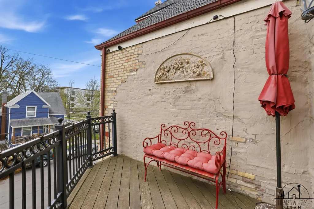 40 Lexington Avenue NW Grand Rapids City MI 49504