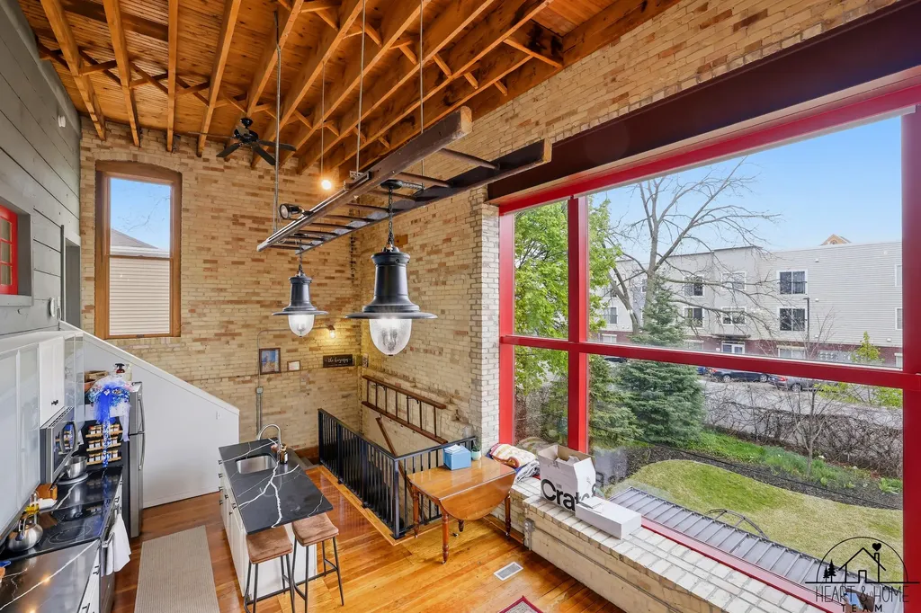 40 Lexington Avenue NW Grand Rapids City MI 49504
