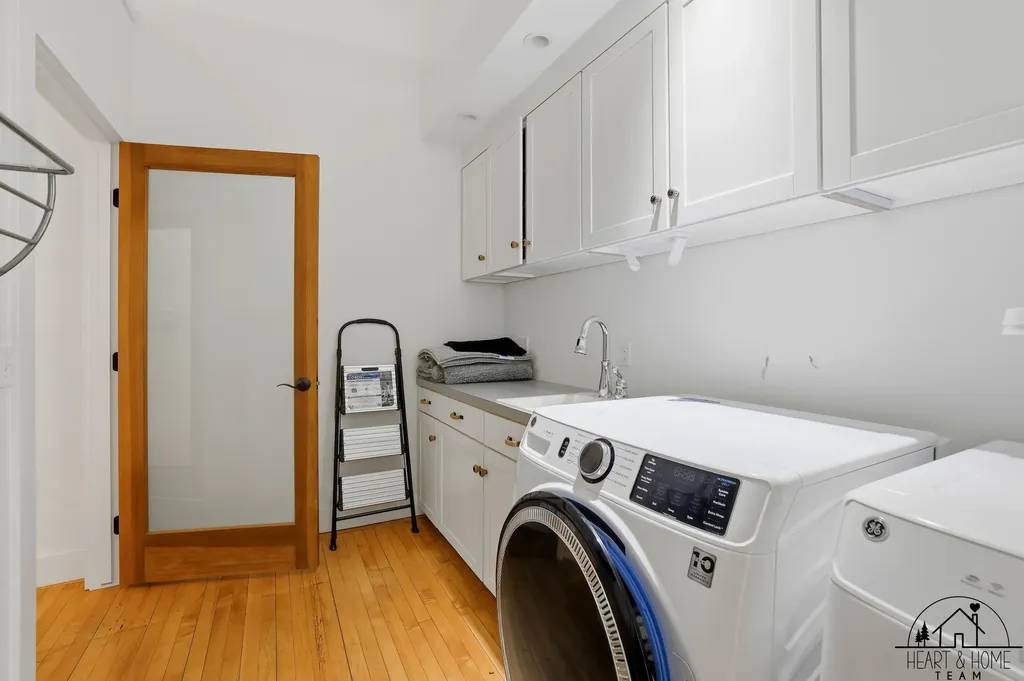 40 Lexington Avenue NW Grand Rapids City MI 49504
