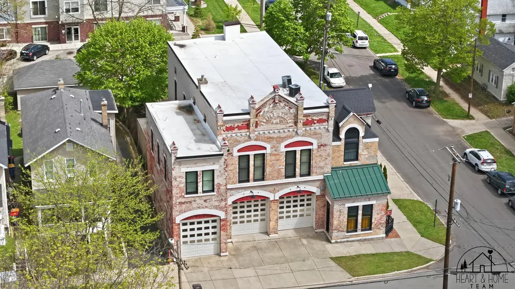40 Lexington Avenue NW Grand Rapids City MI 49504