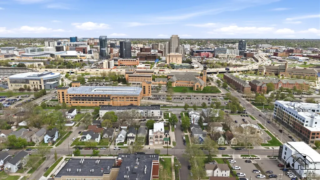 40 Lexington Avenue NW Grand Rapids City MI 49504