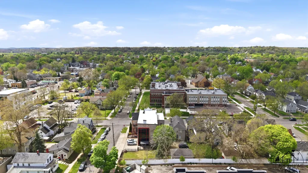 40 Lexington Avenue NW Grand Rapids City MI 49504