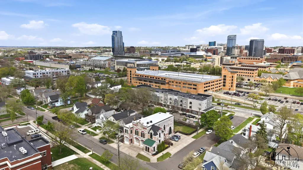 40 Lexington Avenue NW Grand Rapids City MI 49504