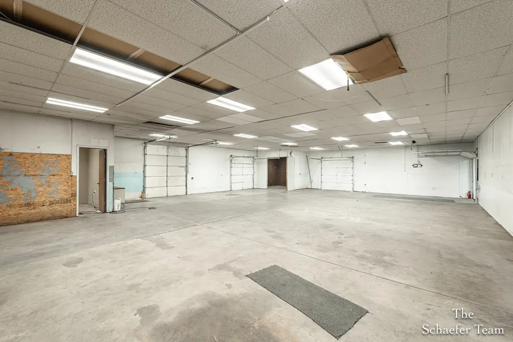 14043 Fulton Street E Lowell Charter Township MI 49331