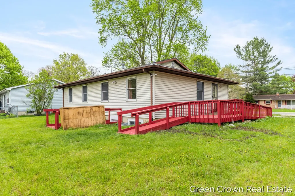 4982 Wilcox Road Delhi Charter Township MI 48842