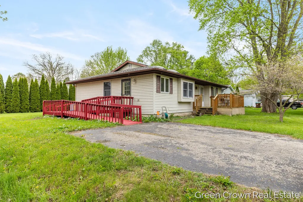 4982 Wilcox Road Delhi Charter Township MI 48842