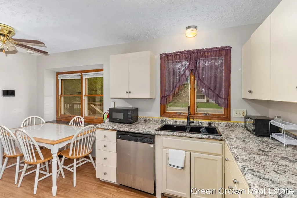 4982 Wilcox Road Delhi Charter Township MI 48842