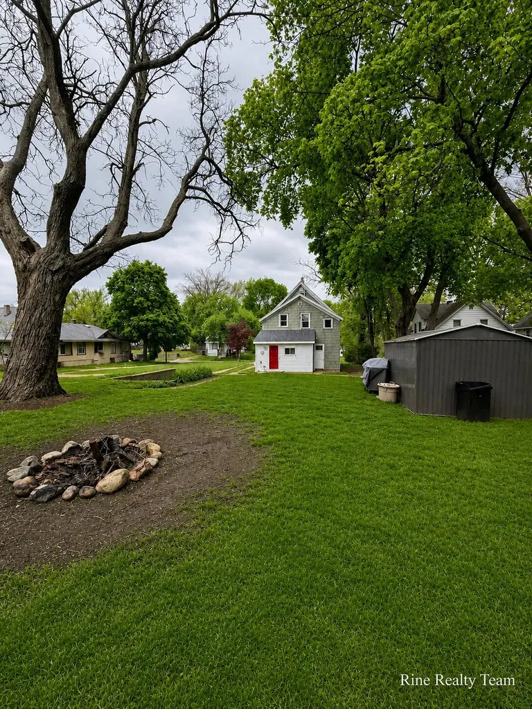 47 Frisbie Avenue Battle Creek City MI 49037