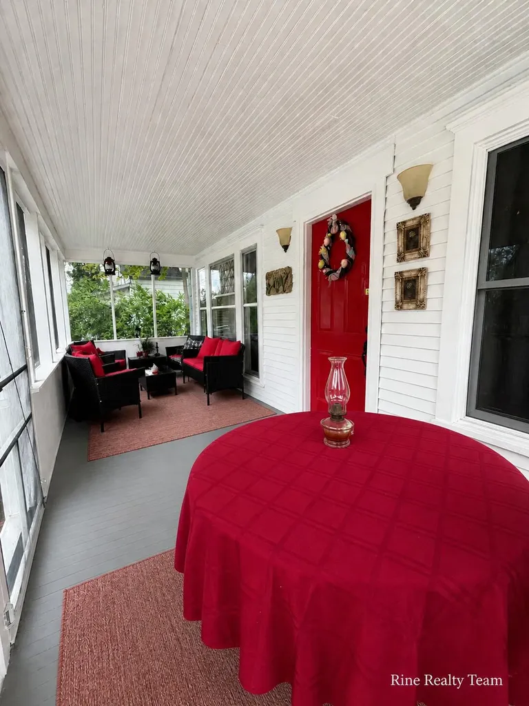 47 Frisbie Avenue Battle Creek City MI 49037