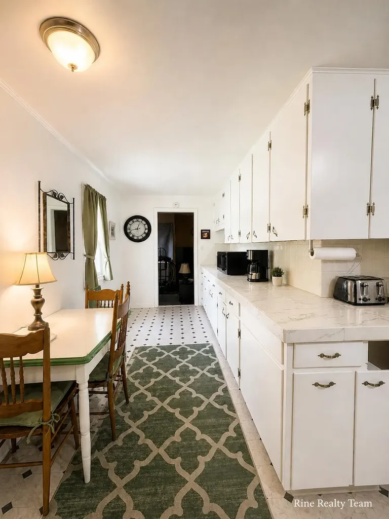 47 Frisbie Avenue Battle Creek City MI 49037