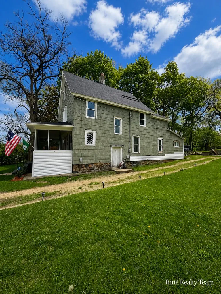 47 Frisbie Avenue Battle Creek City MI 49037