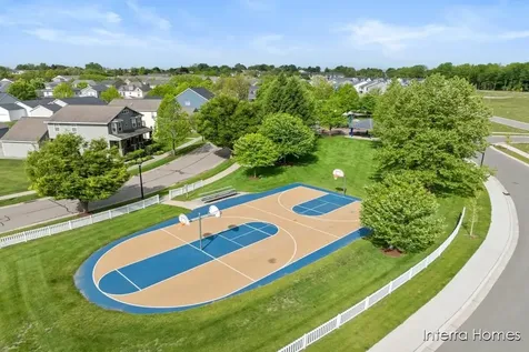 2845 W Cobblestone Court SE Kentwood City MI 49512