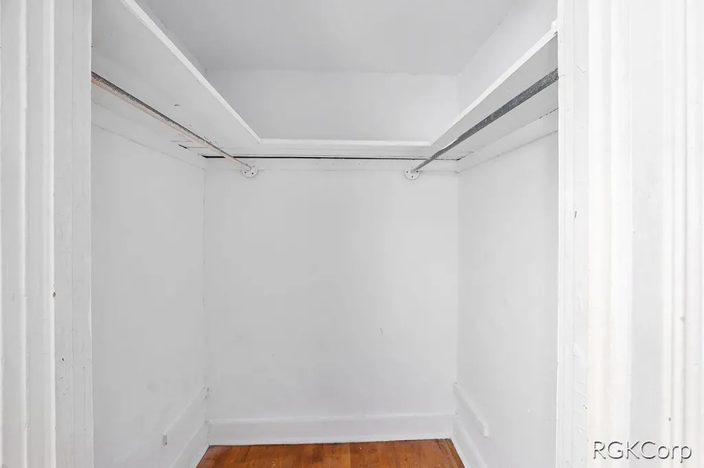 263 W Muskegon Avenue Muskegon City MI 49440