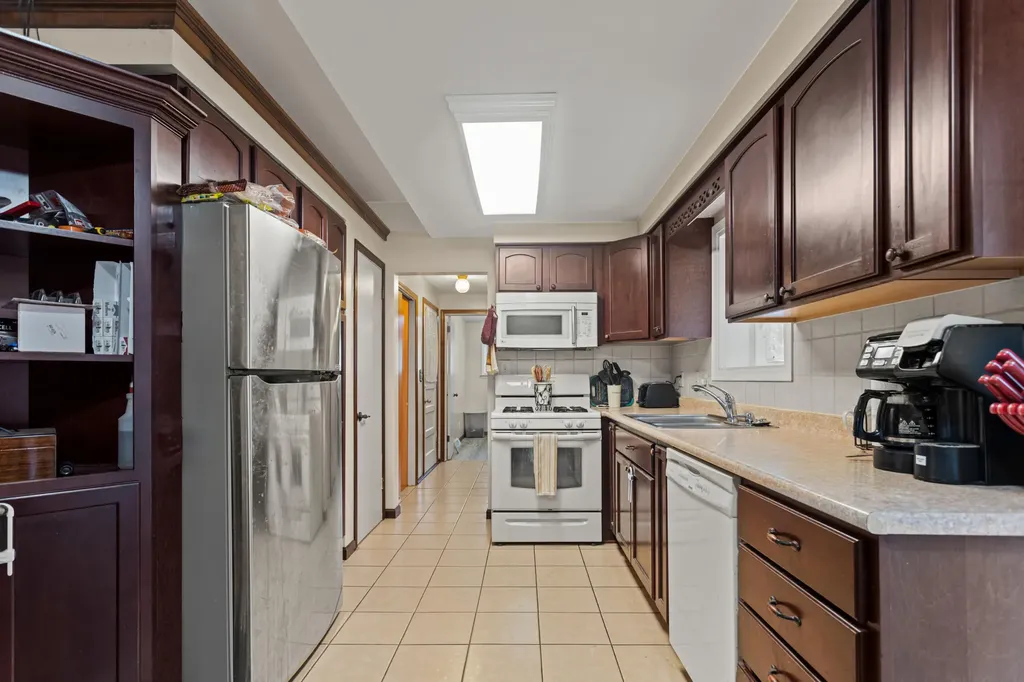 1470 54th Street SE Kentwood City MI 49508