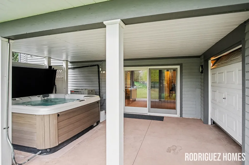 2658 Holtman Drive NE Plainfield Charter Township MI 49525