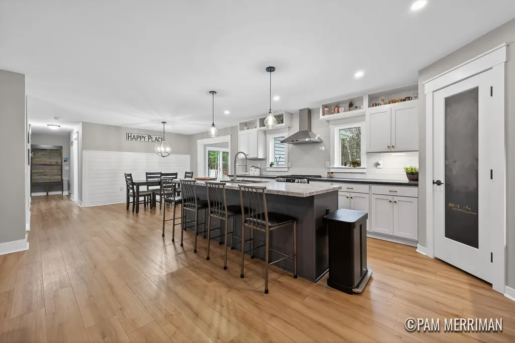 6275 Longbridge Road Pentwater Township MI 49449