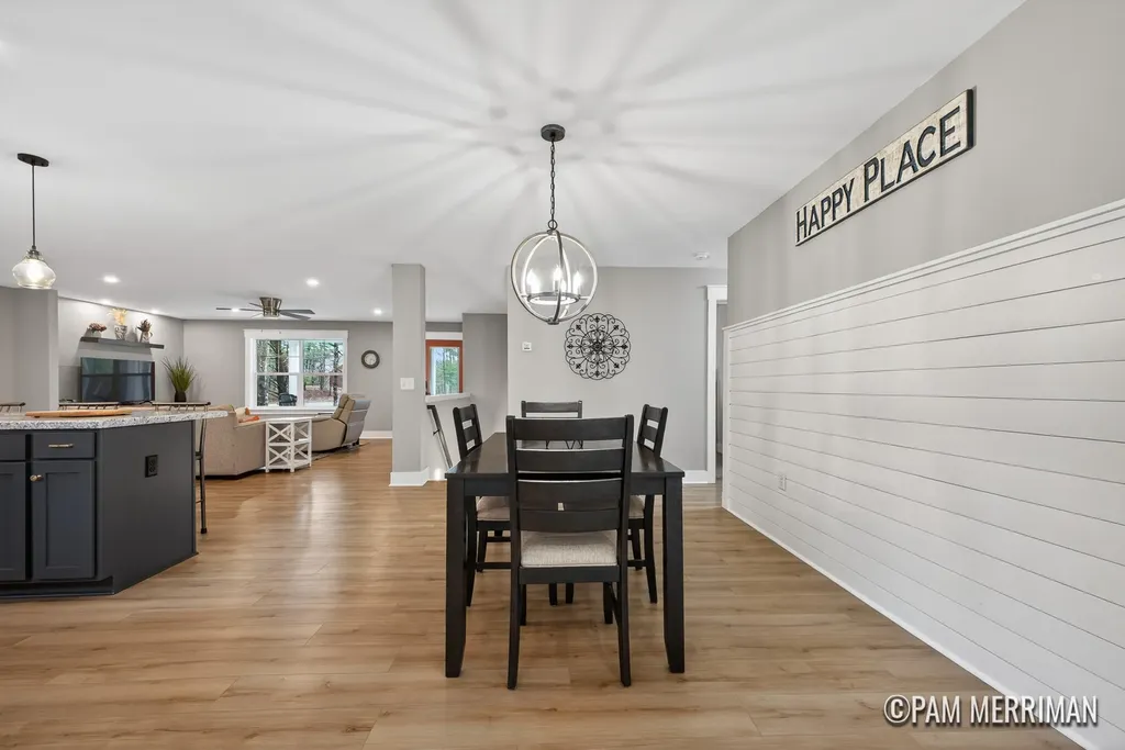 6275 Longbridge Road Pentwater Township MI 49449