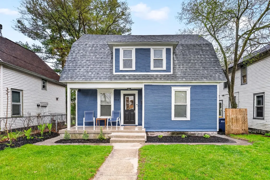 842 Hall Street SE Grand Rapids City MI 49507