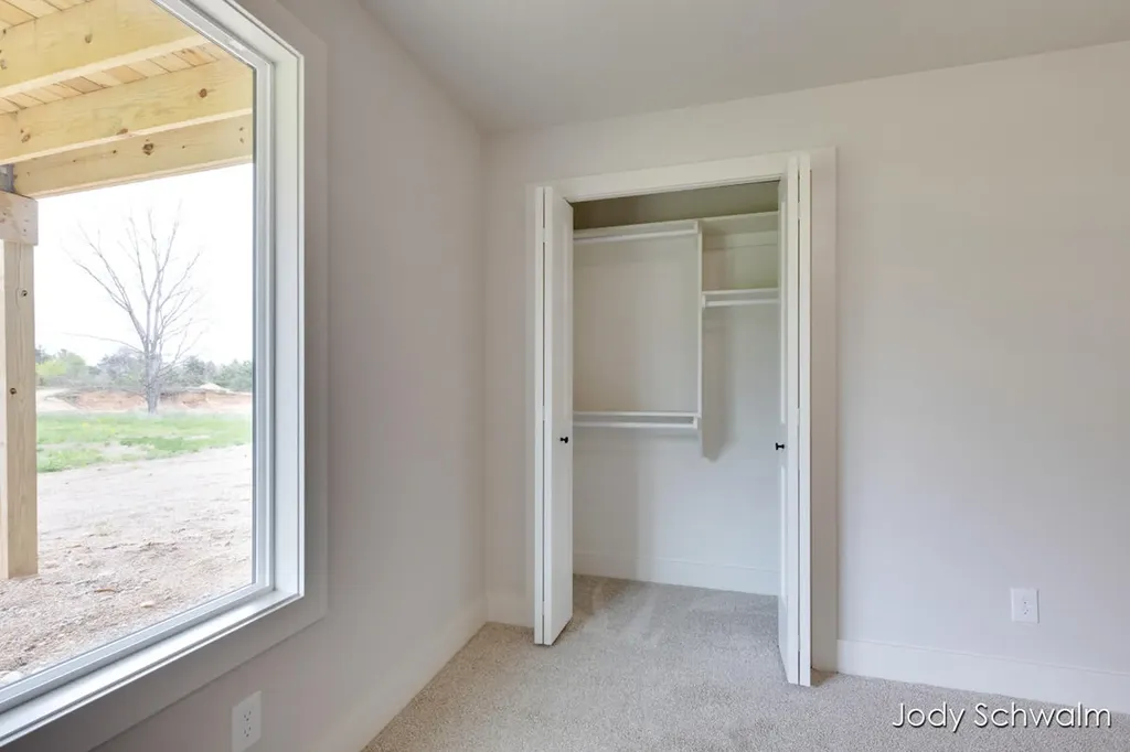 754 Noble Drive Belding City MI 48809