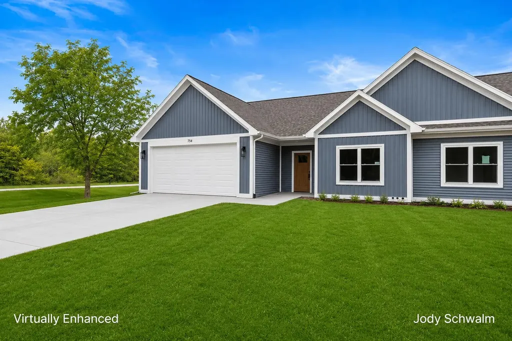 754 Noble Drive Belding City MI 48809