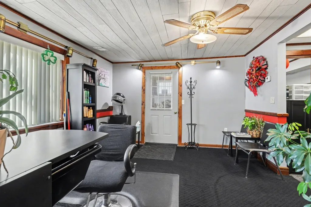 21 E Maple Street NE Cedar Springs City MI 49319