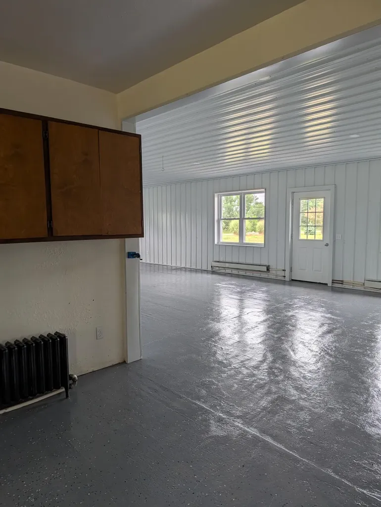 950 W 40th Street Unknown City MI 49412